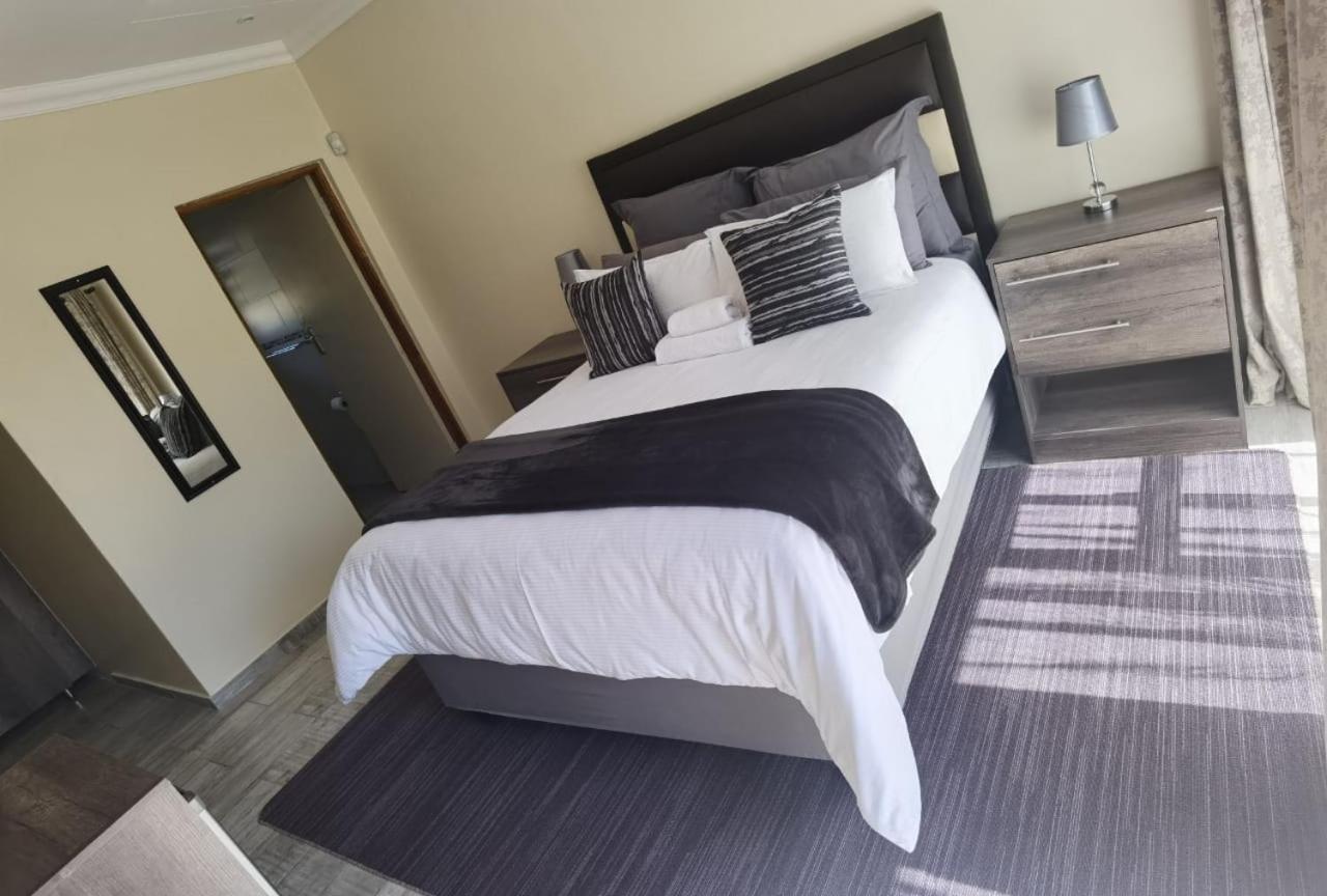 Lasev Resort Pretoria-Noord Exteriör bild